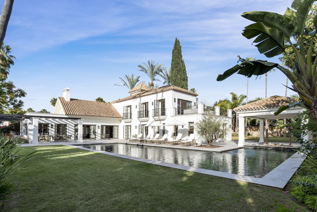 Villa in Nueva Andalucia, Marbella, Spain 1 - 17870476