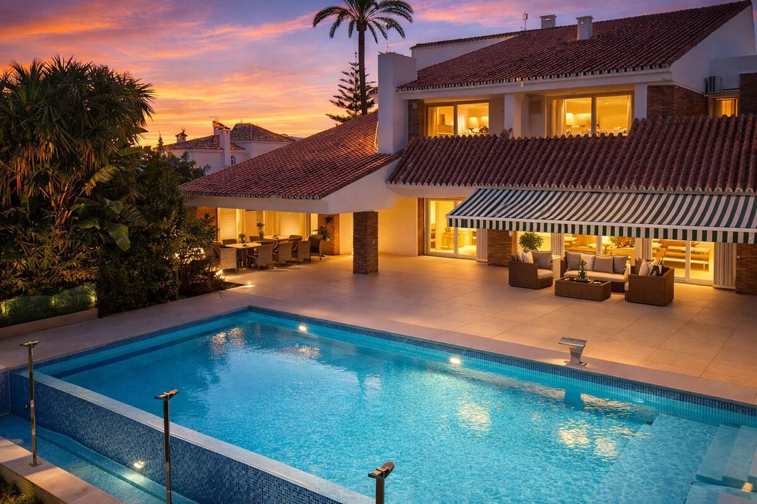 Villa in Nueva Andalucia, Marbella, Spain 2 - 17870408