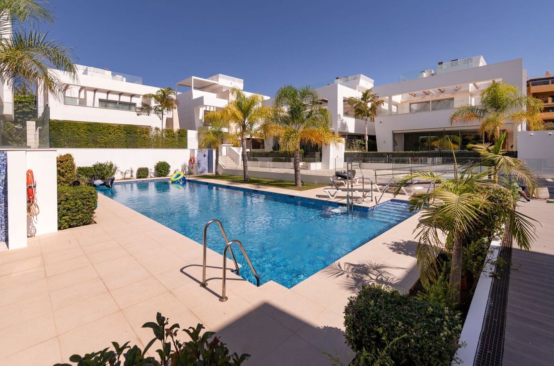 Villa in San Pedro de Alcantara, Andalusia, Spain 3 - 17870218