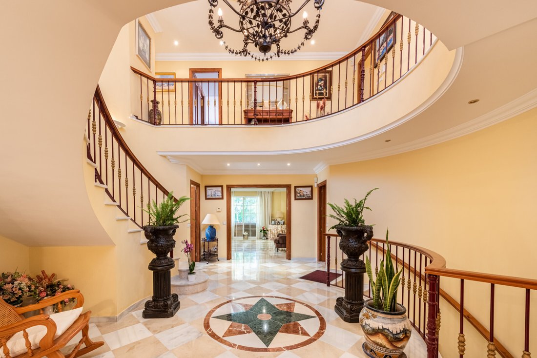 Villa in Nueva Andalucia, Marbella, Spain 4 - 17870308