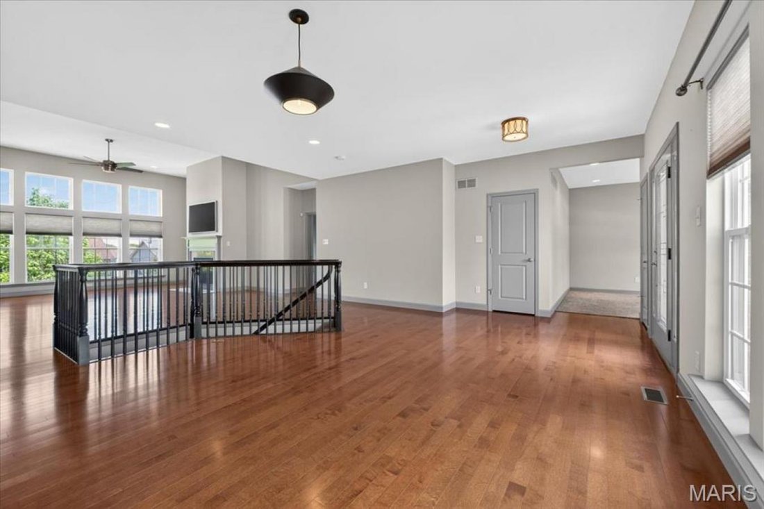 House in Saint Charles, Missouri, United States 4 - 17870354