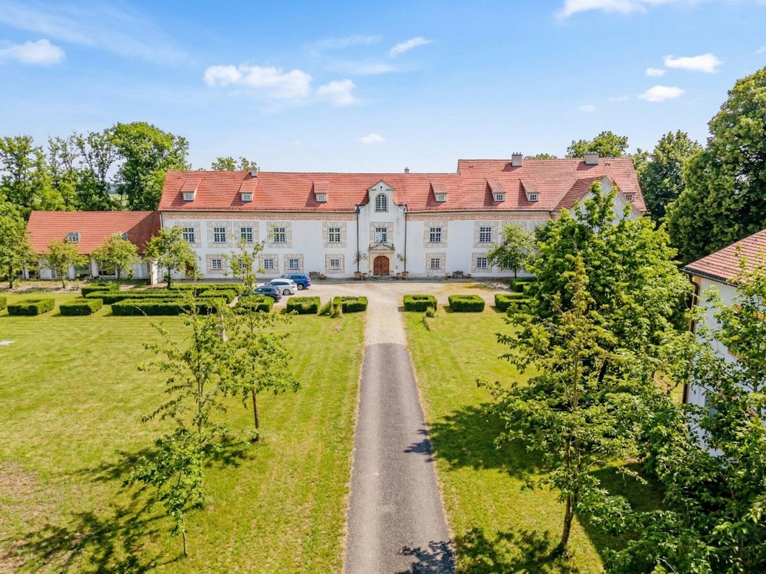 Villa in Eberhardzell, Baden-Württemberg, Germany 2 - 17870672