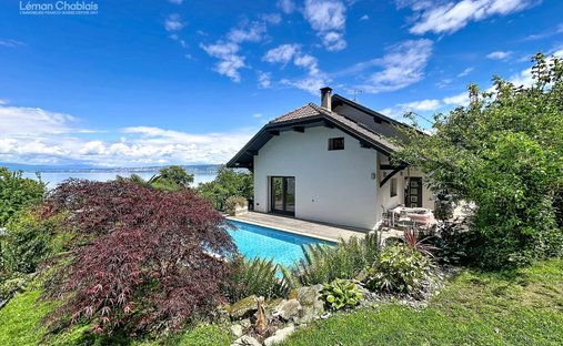 Casa a Evian-les-Bains, Auvergne-Rodano-Alpi, Francia 1