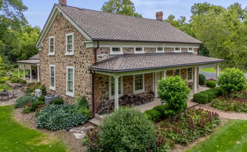 House in Thiensville, Wisconsin, United States 1