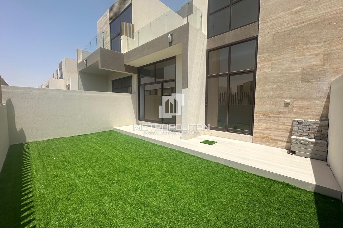 Townhouse in MBR City / Mohammed Bin Rashid City, Dubai, United Arab Emirates 3 - 17870605