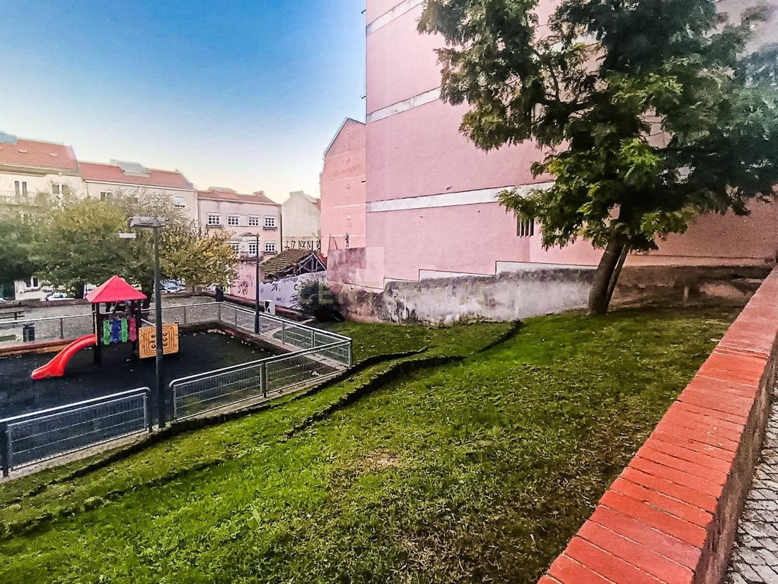 House in Penha de Franca, Lisbon, Portugal 4 - 17870580