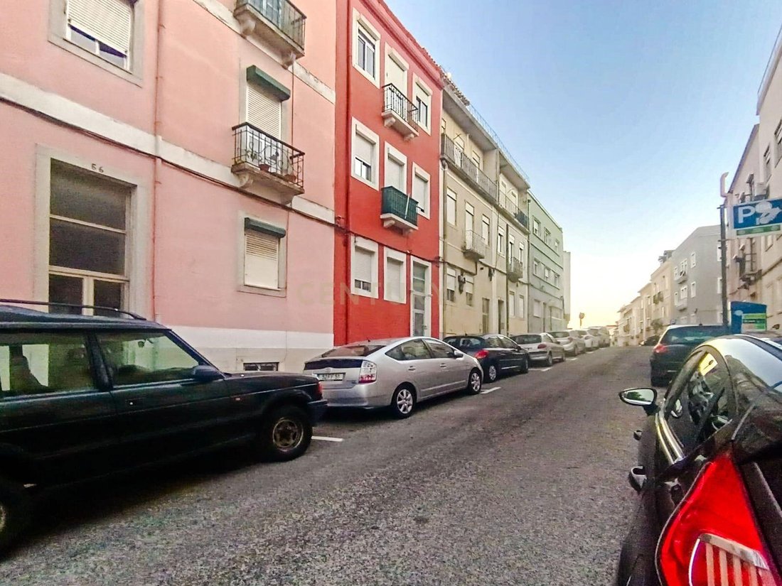 House in Penha de Franca, Lisbon, Portugal 2 - 17870580