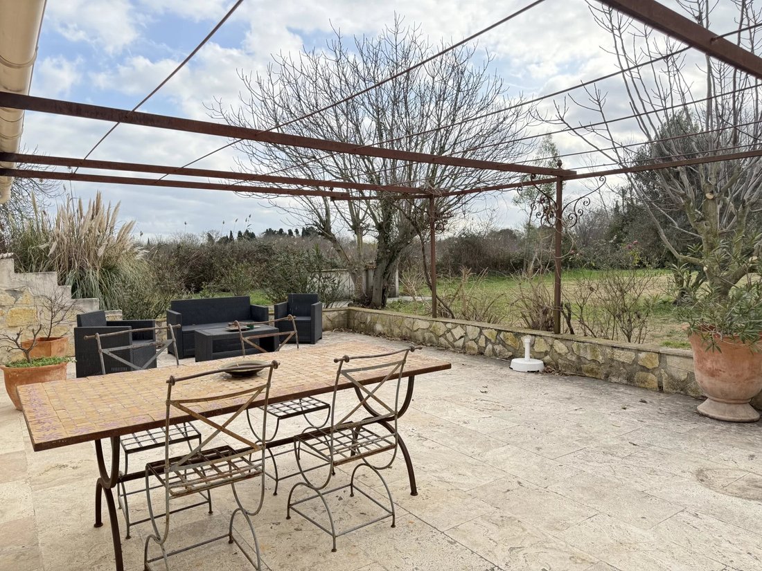 Villa in Arles, Provence-Alpes-Côte d'Azur, France 4 - 17870591