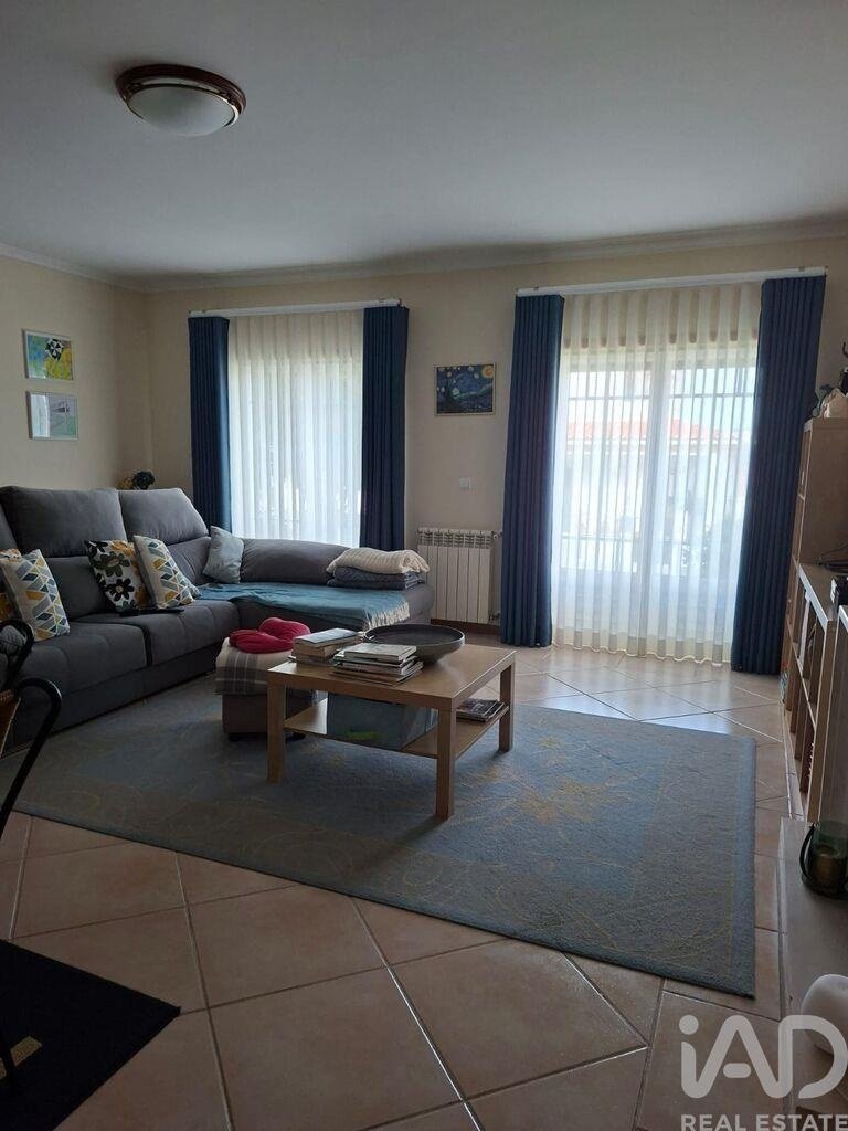 Townhouse in Santo Onofre e Serra do Bouro, Leiria District, Portugal 5 - 17871040