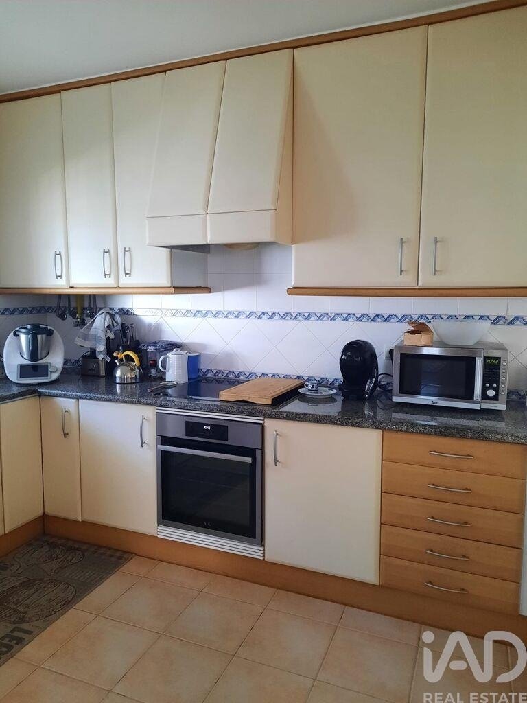 Townhouse in Santo Onofre e Serra do Bouro, Leiria District, Portugal 4 - 17871040