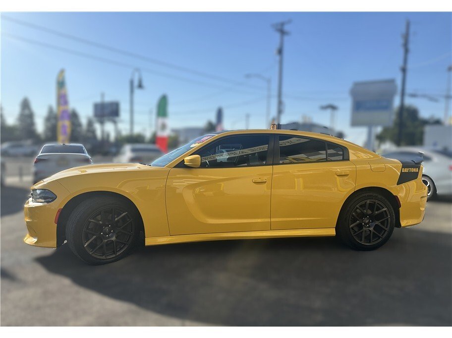 Sedan in Fresno, CA, United States 5 - 17870425