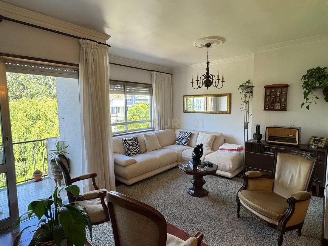 Apartment in Aldoar, Foz do Douro e Nevogilde, Porto District, Portugal 1 - 17870574