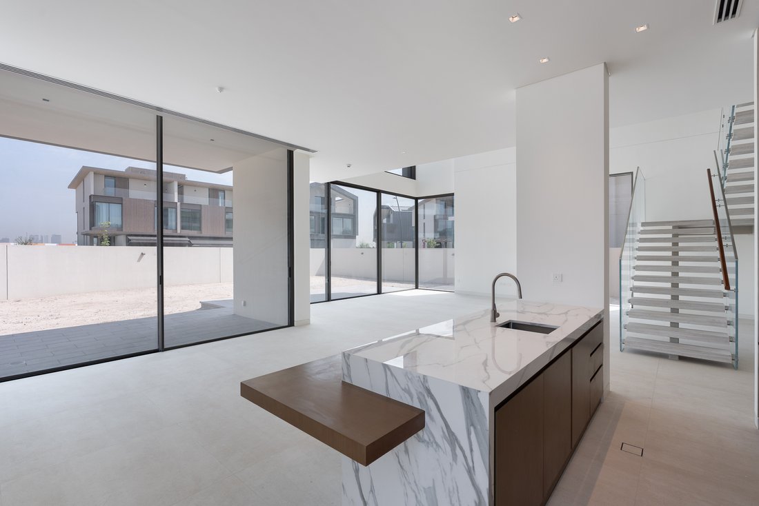 Villa in Al Barari, Dubai, United Arab Emirates 3 - 17060402
