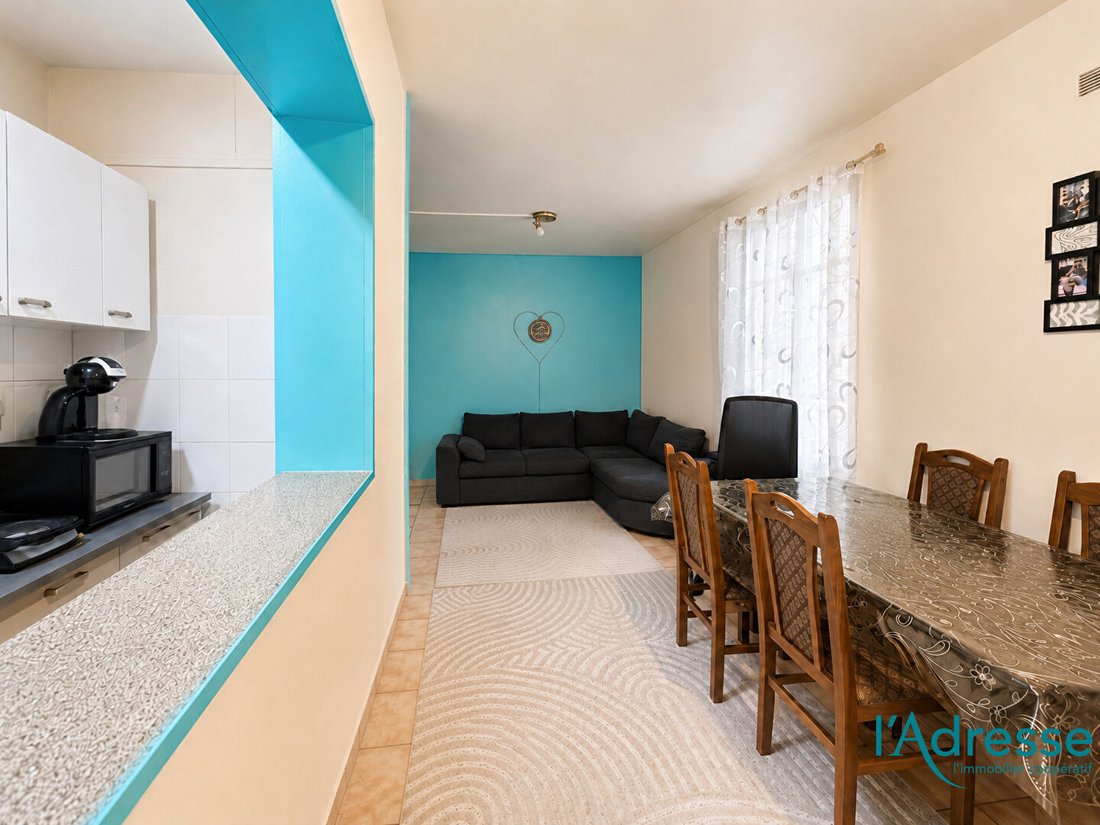 Villa in Arrondissement of Bobigny, Ile-de-France, France 3 - 17295052