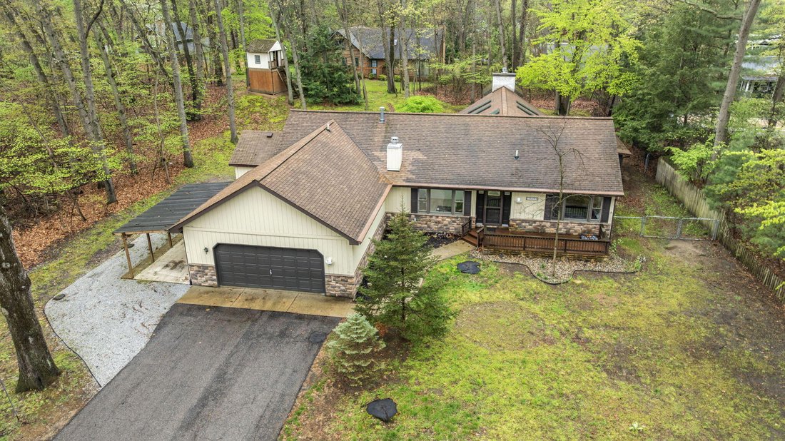 House in New Buffalo, Michigan, United States 2 - 17870658
