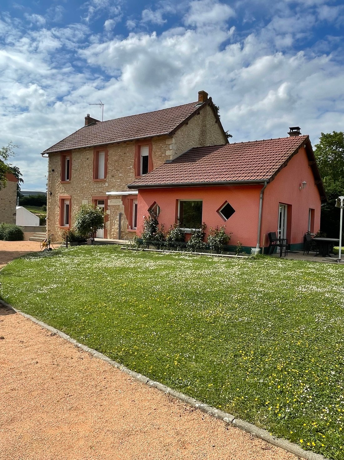 House in Creuzier-le-Neuf, Auvergne-Rhône-Alpes, France 5 - 17870905