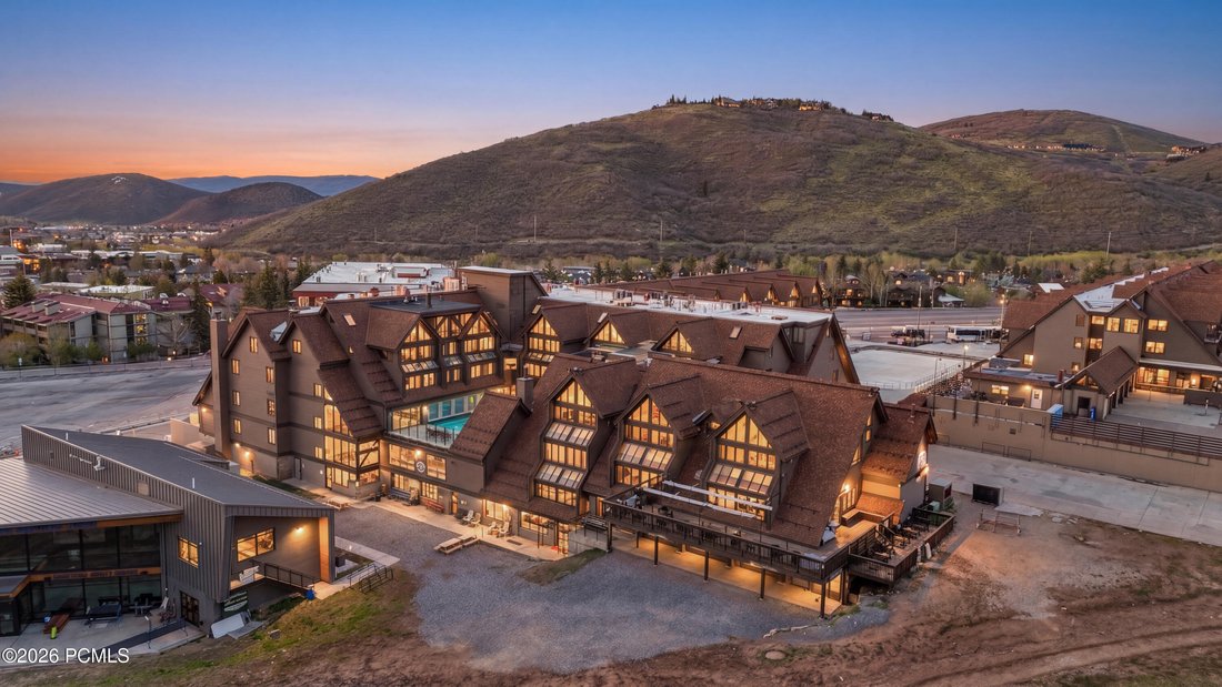 Condo in Park City, Utah, United States 2 - 17870738