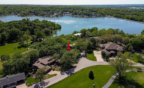House in Lake Quivira, Kansas, United States 1