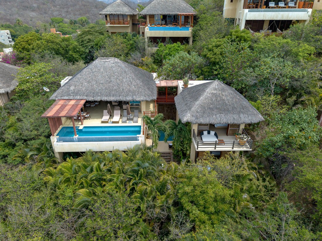 Condo in La Bocana de Copalita, Oaxaca, Mexico 1 - 17870799