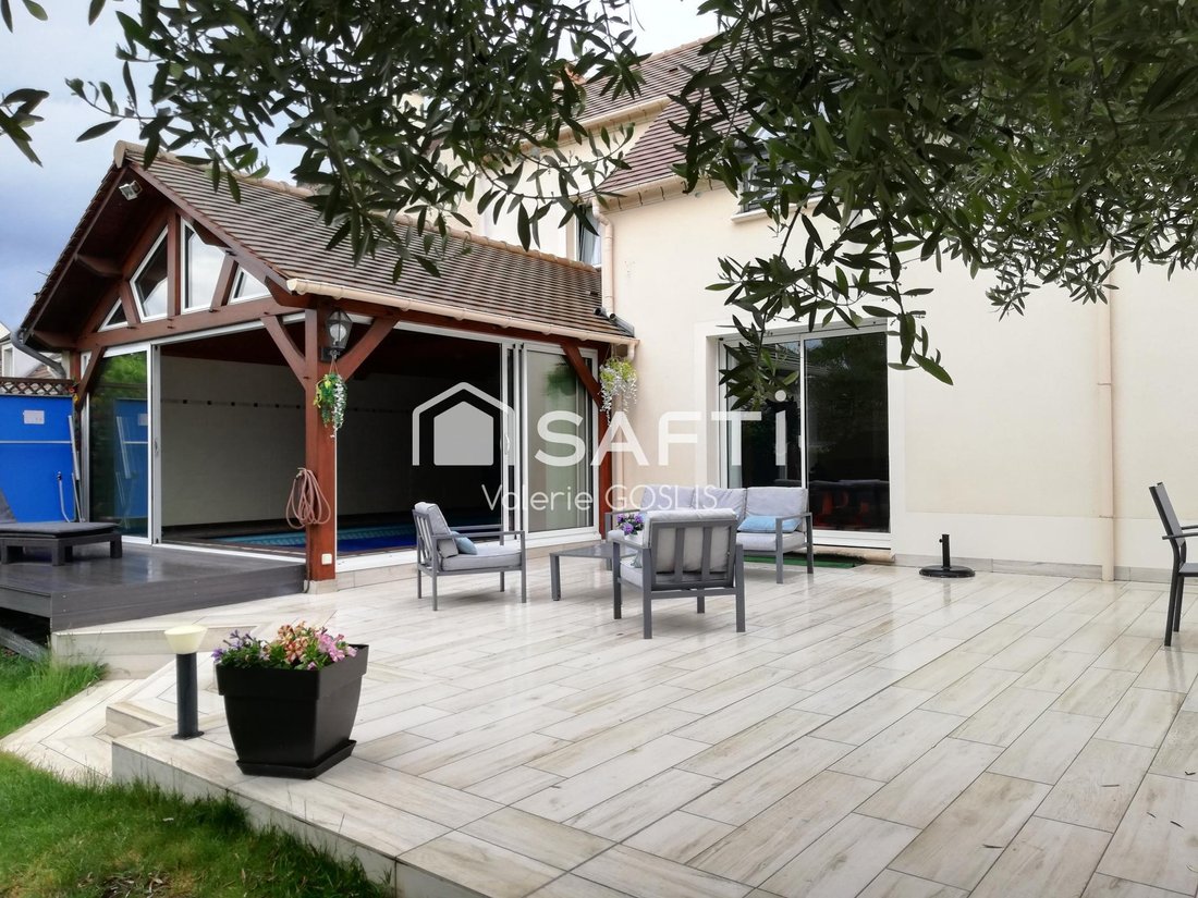 House in Issou, Ile-de-France, France 2 - 17871517