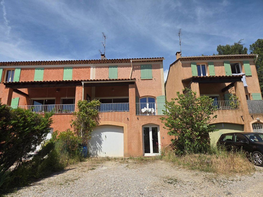 House in Granettes-Jauberte-Sainte Anne, Aix-en-Provence, France 2 - 17832696