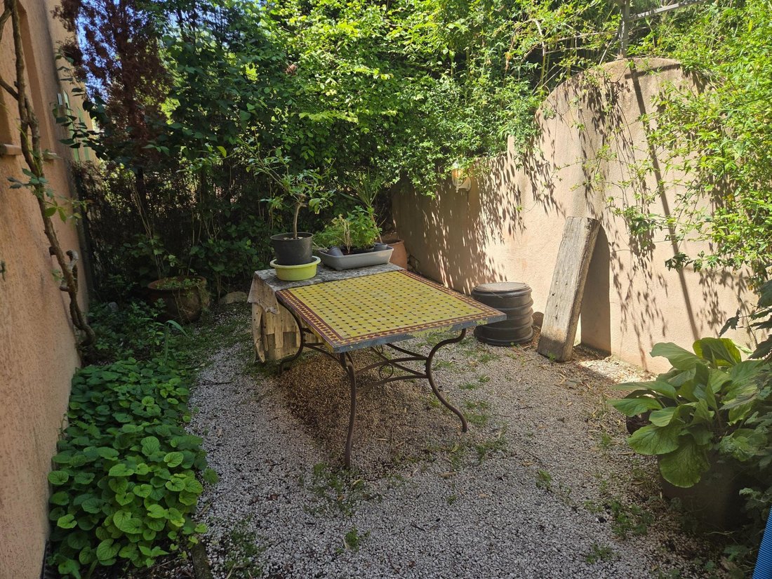 House in Granettes-Jauberte-Sainte Anne, Aix-en-Provence, France 3 - 17832696