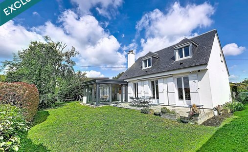 House in Vineuil-Saint-Firmin, Hauts-de-France, France 1