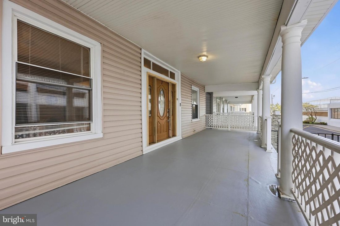 House in Ventnor City, New Jersey, United States 3 - 17870635