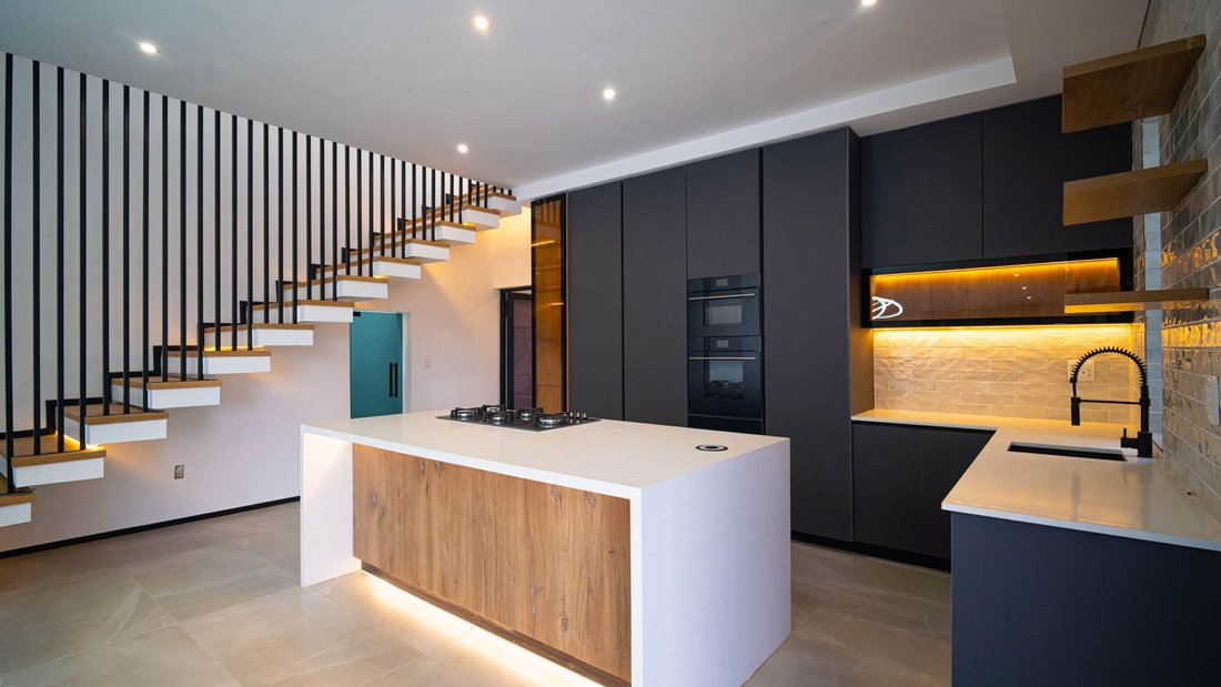 House in Kyalami AH, Gauteng, South Africa 2 - 17871101