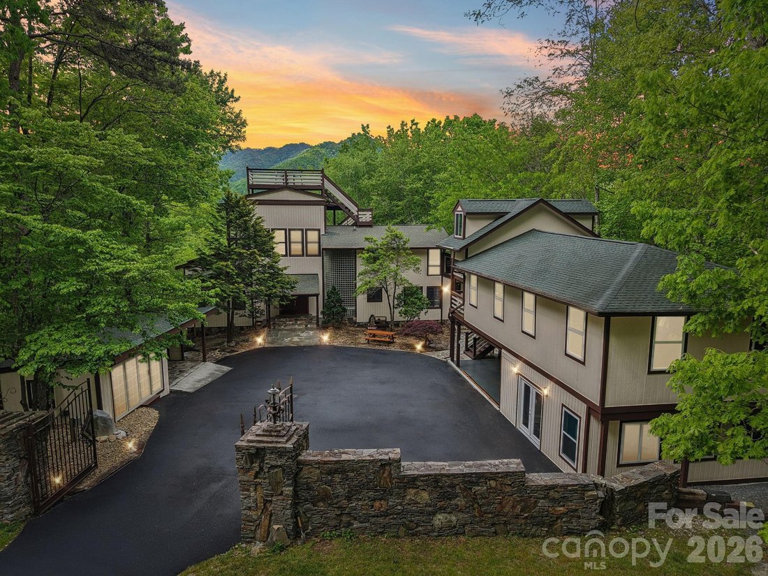 Maison à Bryson City, Caroline du Nord, États-Unis 1 - 17871003