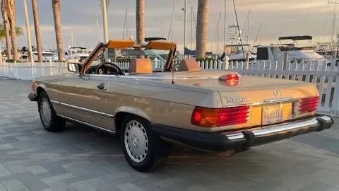 Cabriolet in Hillsboro, OR, United States 3 - 17871137