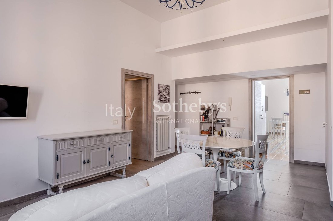 Apartment in Chiaia, Naples, Campania 5 - 17871123