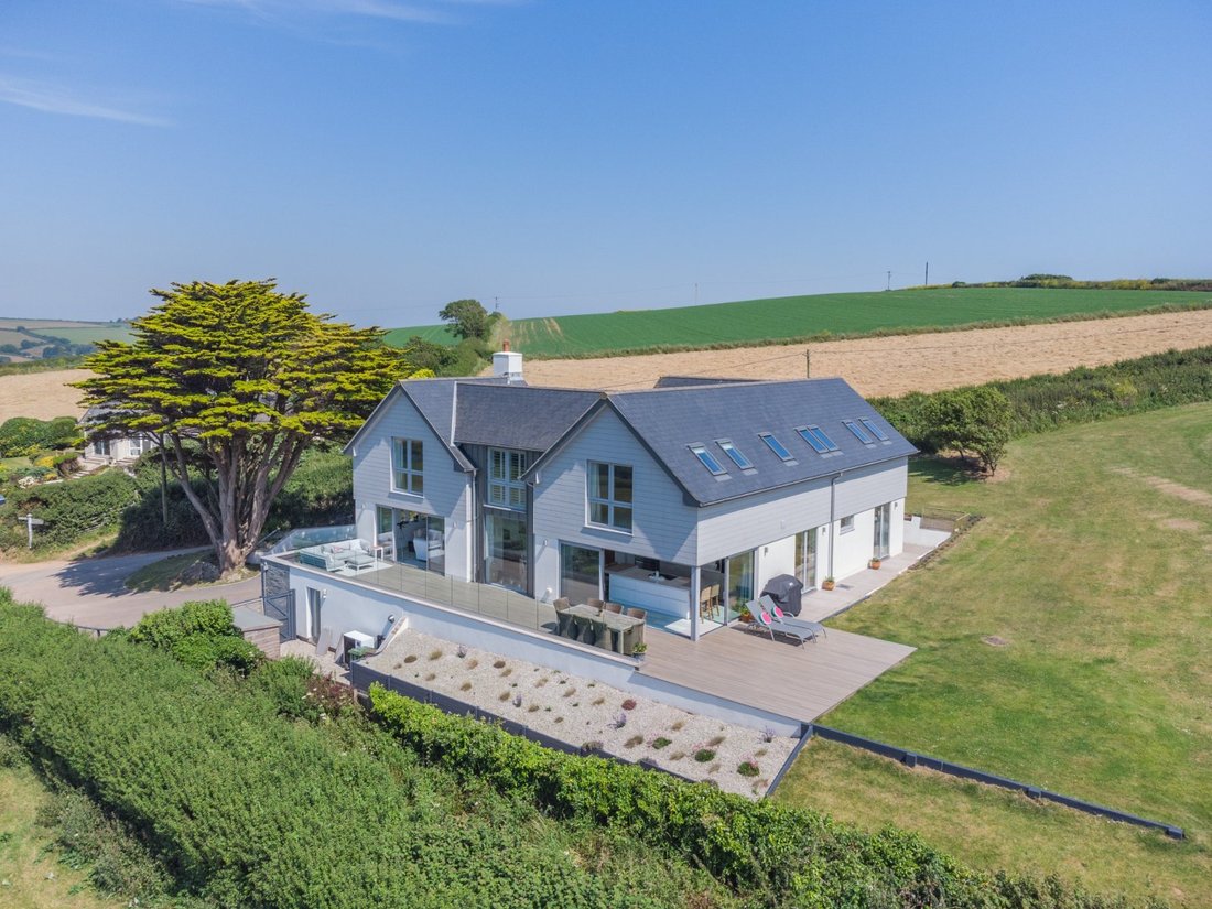 House in Devon, England 5 - 17876929