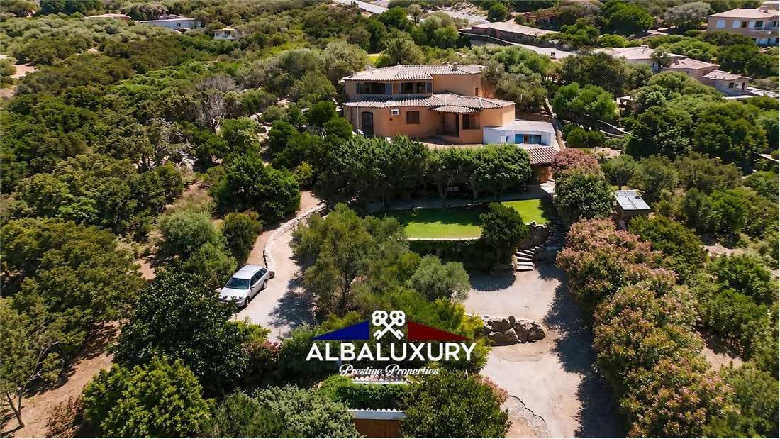 Villa in Arzachena, Sardinia, Italy 2 - 17882835