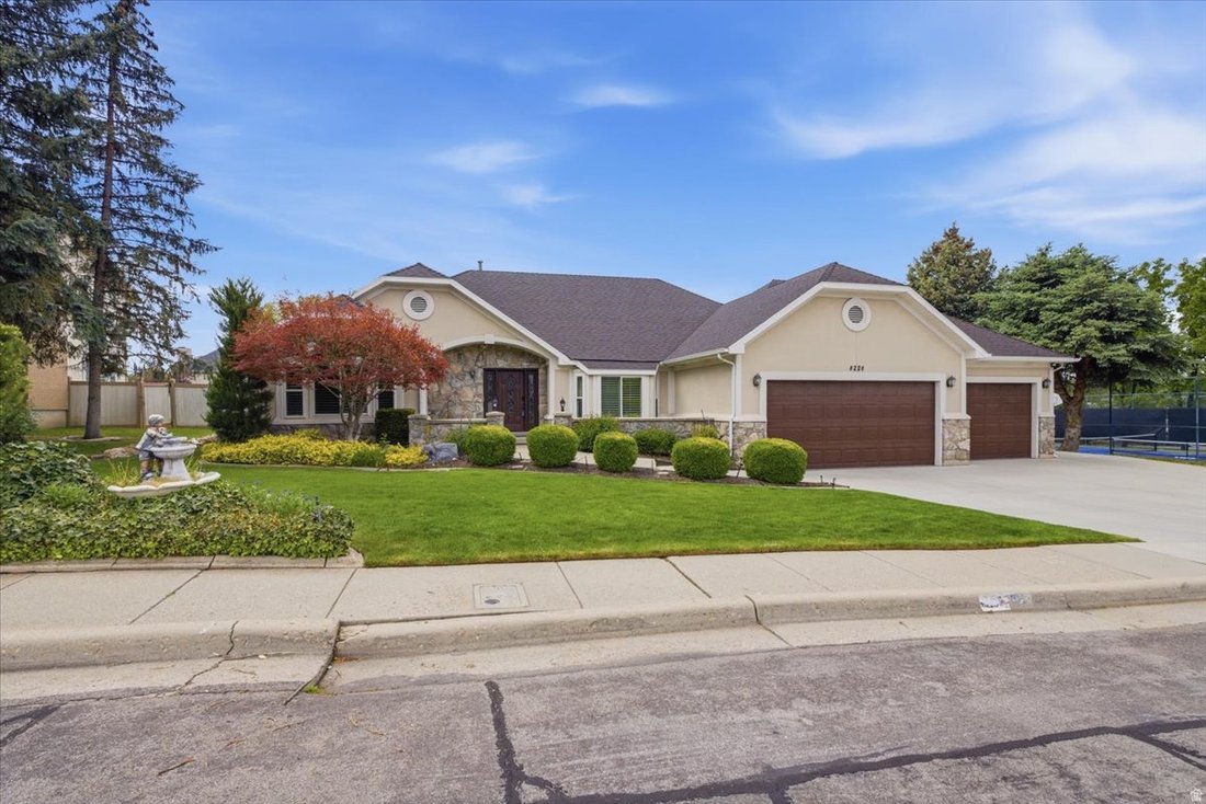 House in Sandy, Utah, United States 3 - 17874051
