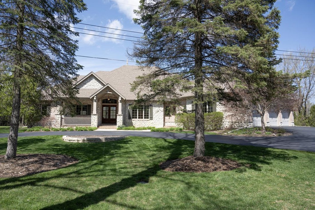 House in Thiensville, Wisconsin, United States 2 - 17887337