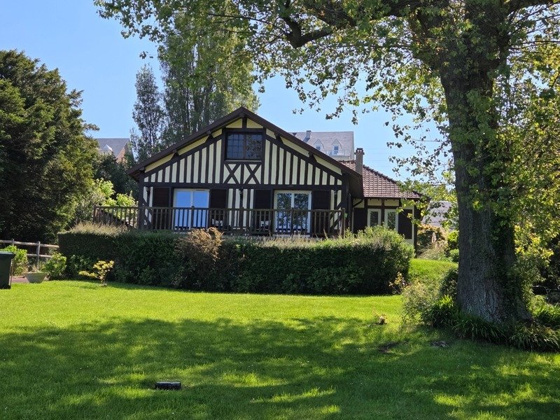 House in Trouville-sur-Mer, Normandy, France 1 - 17839908