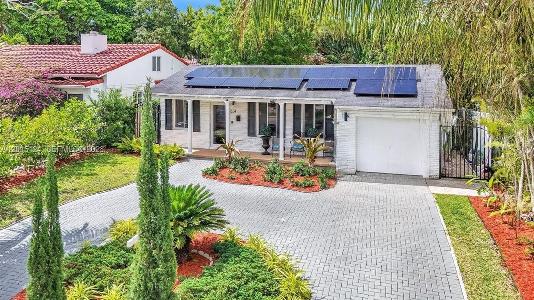 House in Miami, Florida, United States 1 - 17864855