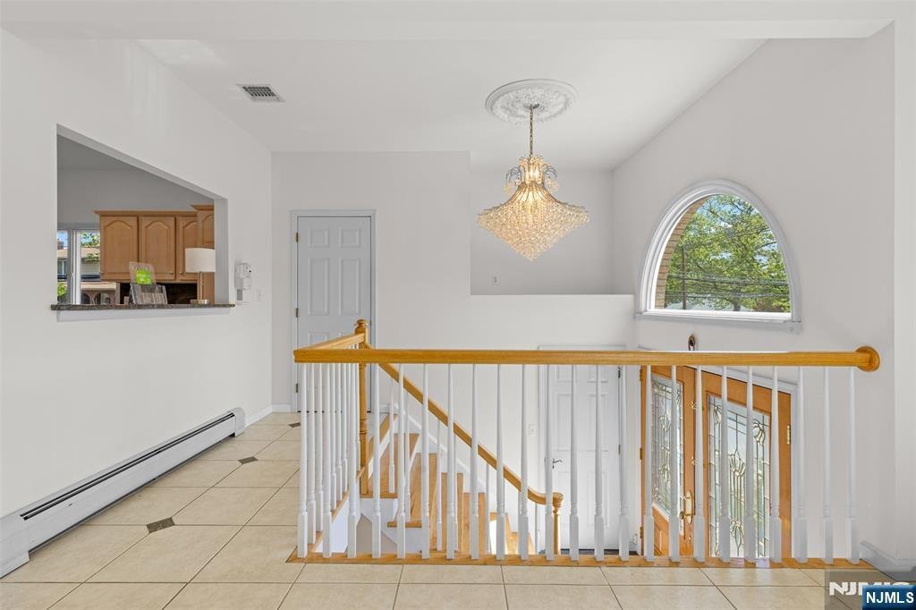 House in Ridgefield, New Jersey, United States 4 - 17880249