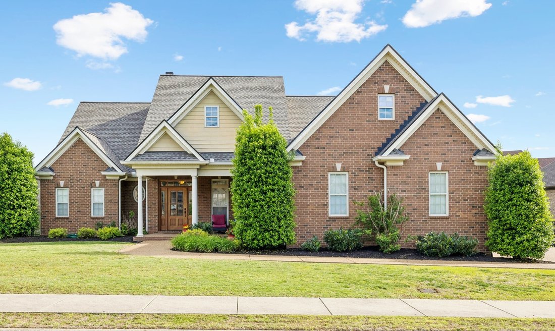 House in Hendersonville, Tennessee, United States 1 - 17876414