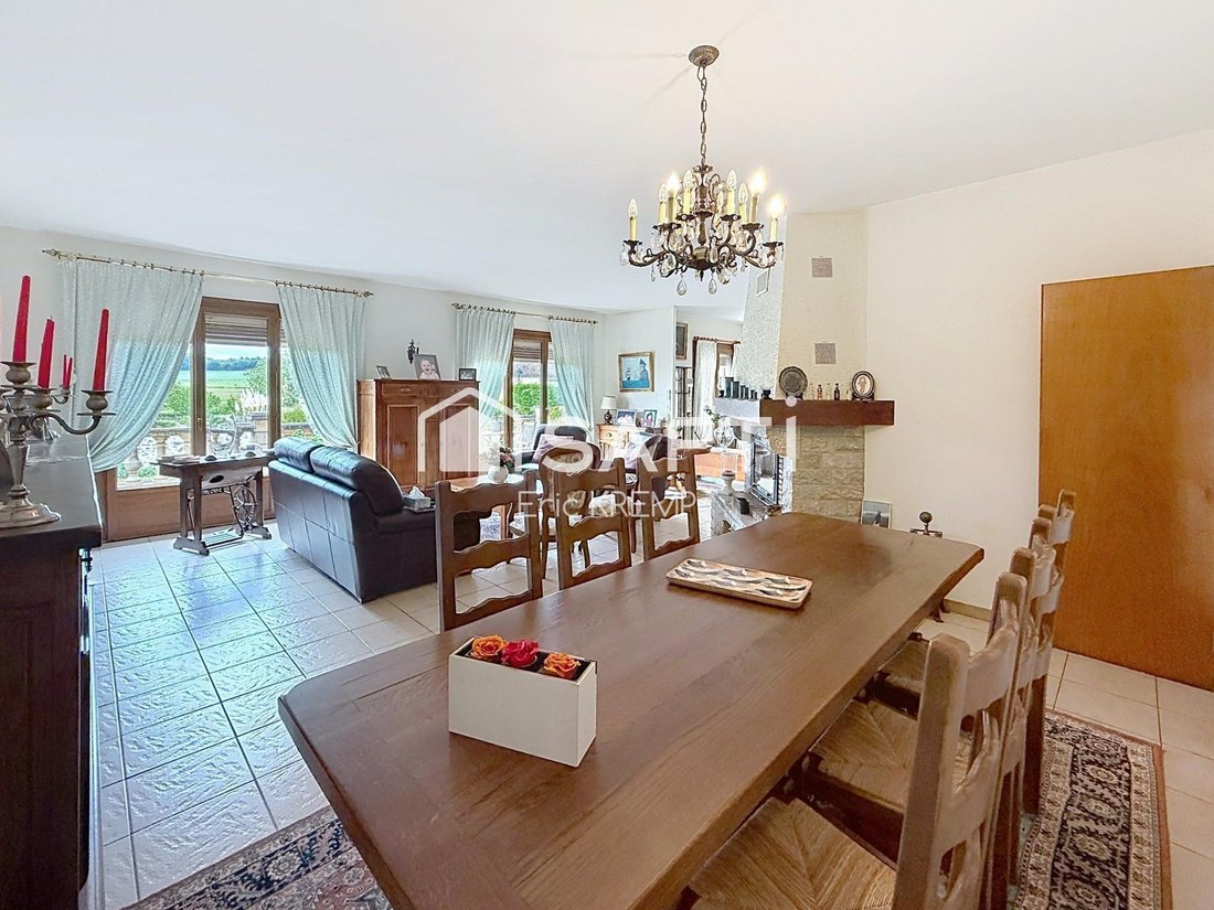 House in Villers-Saint-Frambourg, Villers-Saint-Frambourg-Ognon, France 4 - 17884570