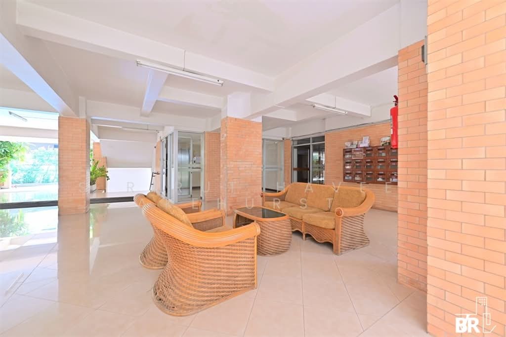 Condo in Ko Tan, Kamphaeng Phet, Thailand 2 - 17881840