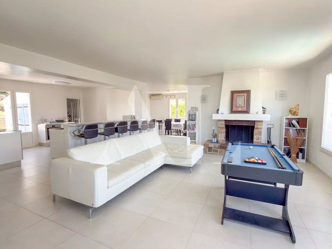 Villa in La Maure-Super Cannes, Vallauris, France 3 - 17873588