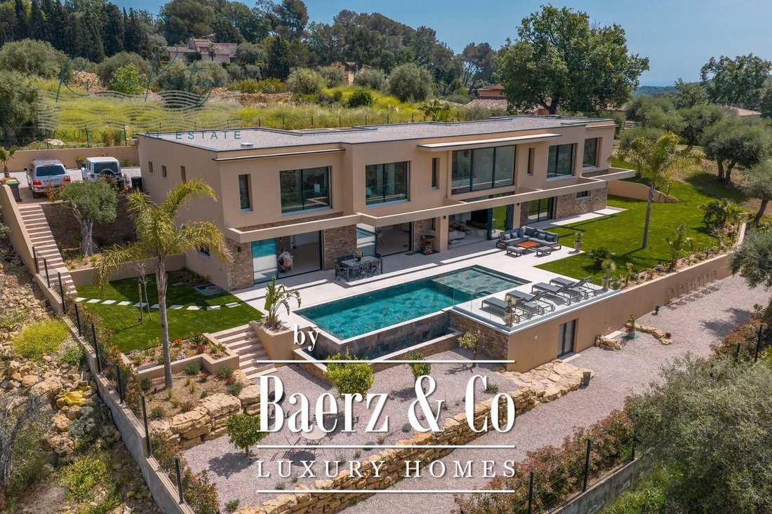 Villa in Opio, Provence-Alpes-Côte d'Azur, France 1 - 17885805