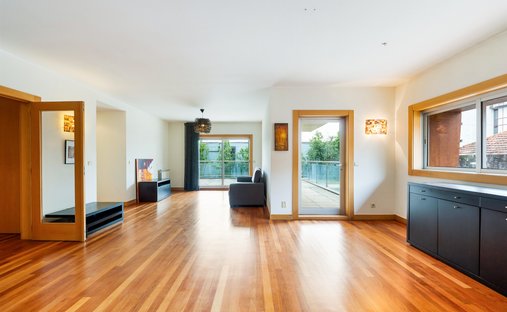 Apartment in Cedofeita, Santo Ildefonso, Se, Miragaia, Sao Nicolau e Vitoria, Porto District, Portugal 1