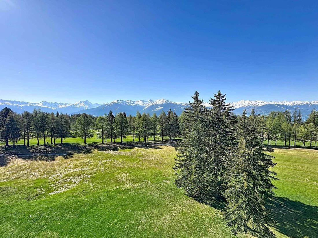 Apartment in Crans-Montana, Valais, Switzerland 2 - 17874739