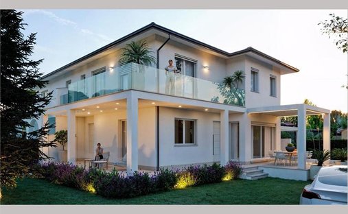 Villa in Center, Forte dei Marmi, Tuscany 1