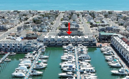 Condo in Beach Haven, New Jersey, United States 1