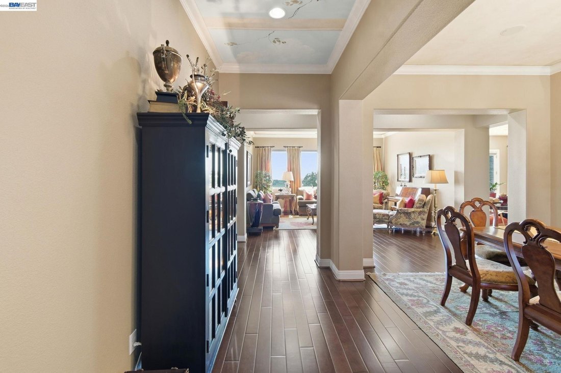 House in Suisun City, California, United States 5 - 17877799
