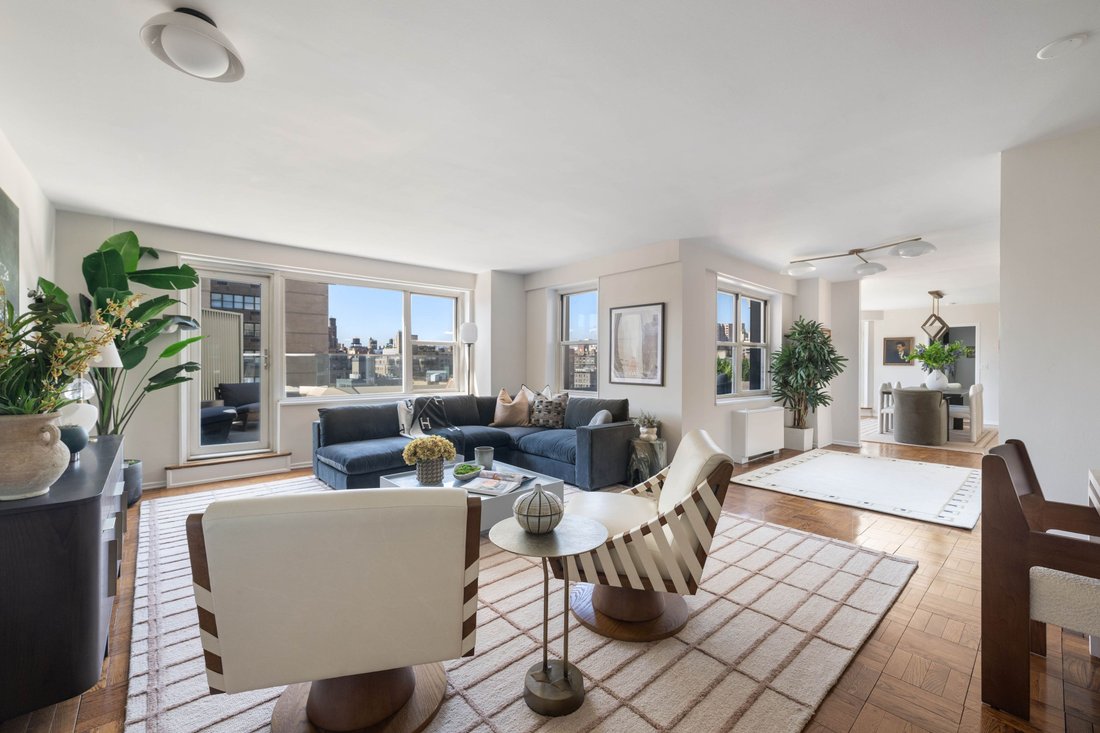 Co Op in New York, New York, United States 2 - 17886703